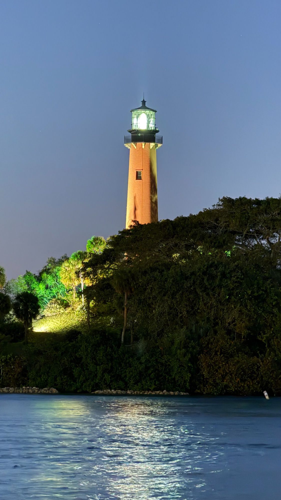 Beaches, the lighthouse, golf & time on the water